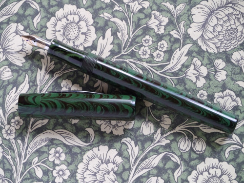 P1180433-3 Deccan Advocate with Pelikan M600 old style nib.jpg