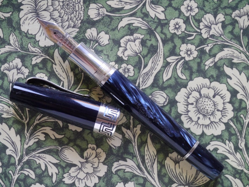 P1190434-3 Montegrappa Extra Blue.jpg