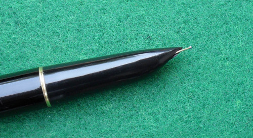 Parker 51 mk III Aerometric - nib side.JPG