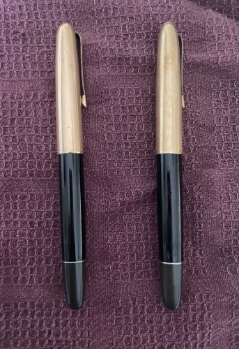 IMG_4808.jpg (2.46 MiB) Visto 774 volte ... Ma la penna si presenta identica in tutto identica alle altre.