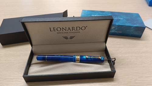 Leonardo Officina Italiana, Momento Magico Pithecusa, nib &lt;F&gt;