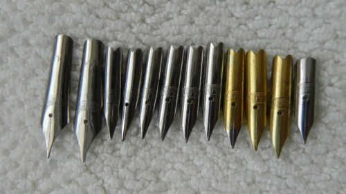 pennini Alba Torino.jpg (226.29 KiB) Visto 9234 volte annuncio sul web