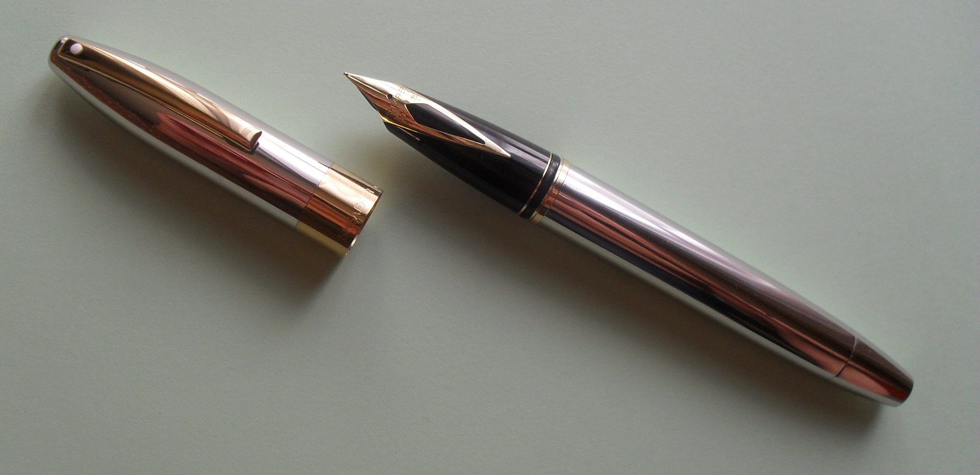 Sheaffer-Legacy-M-aperta.jpg