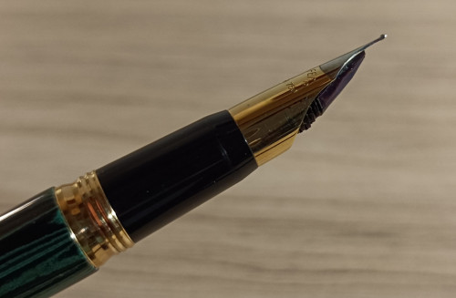 Sheaffer_Crest_Pennino2.jpg