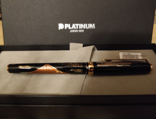 IMG_20241215_201148.jpg (3.31 MiB) Visto 7621 volte PLATINUM VICOH KANAZAWA GOLD LEAF 18KT MT FUJI