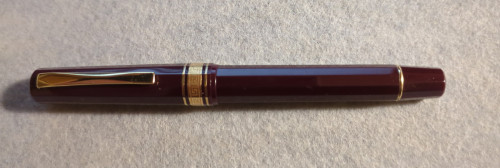 OMAS Extra Lady 555/F Bordeaux - chiusa