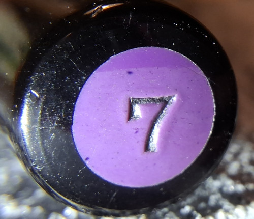 33. WN7JS. Number 7 purple disc inscription on blind cap.jpg