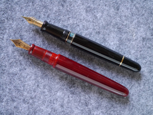 P1220006-3 Nakaya Portable Sigar.jpg