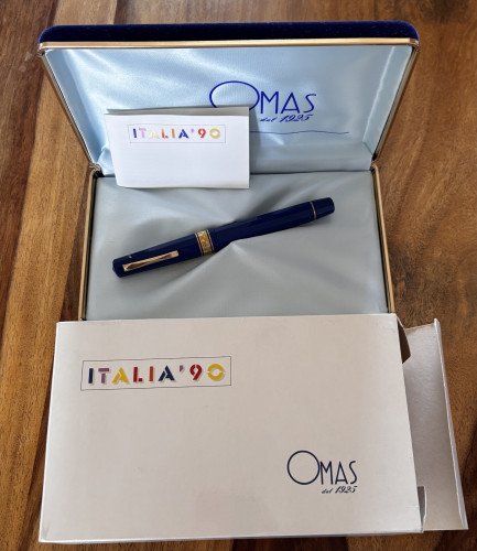 Omas Italia 90 blu