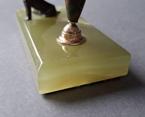 16. WECD. Beveled edges.jpg