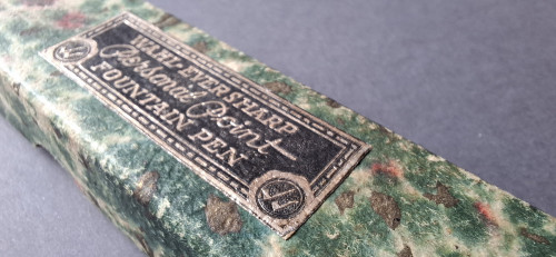 54. WEEP. Wahl-Eversharp Personal-Point Fountain Pen cardboard Box - Label detail.jpg