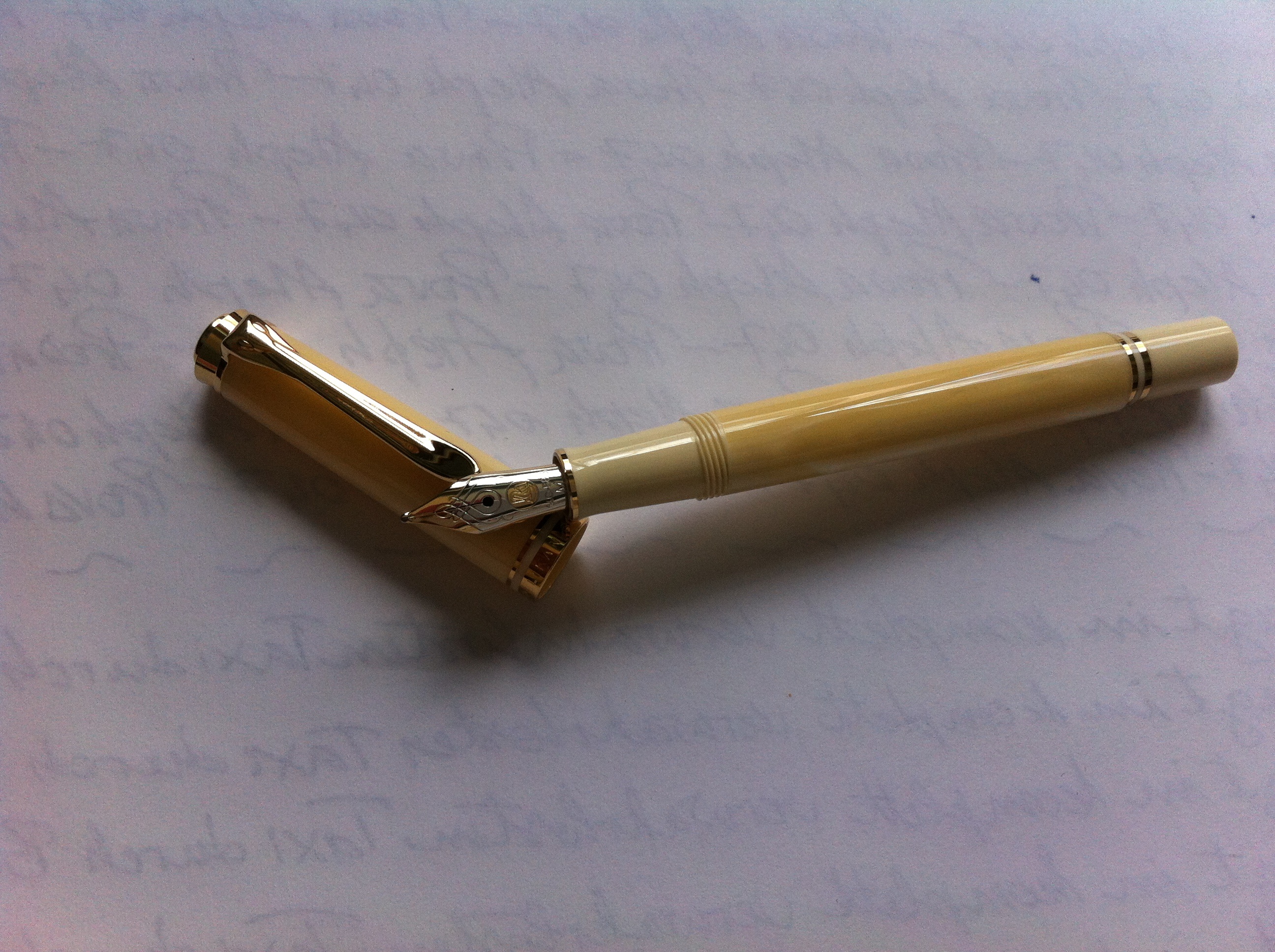 Pelikan M320 Pearl