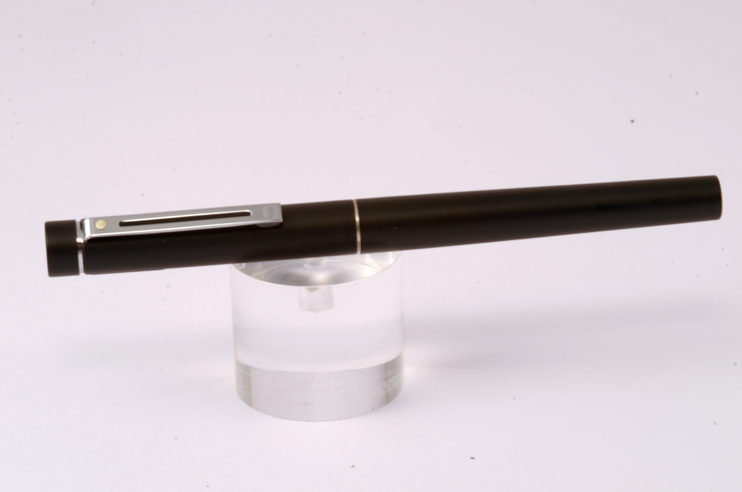 Shaffer_Targa1002_01.jpg