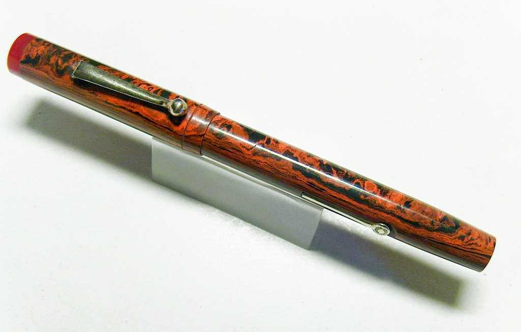 The Robin Pen woodgrain-1.JPG