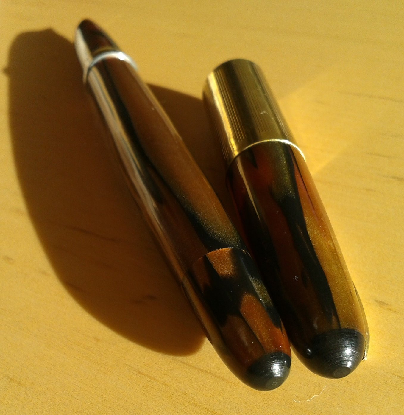 8. WEK-PEN cap and blind cap.jpg