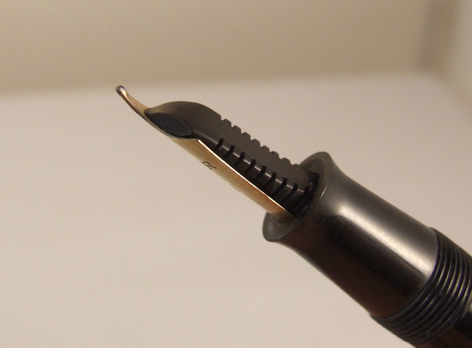 Parker Victory nib.JPG