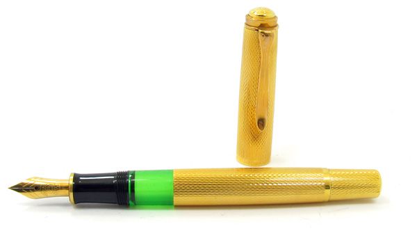 Pelikan 760.jpg