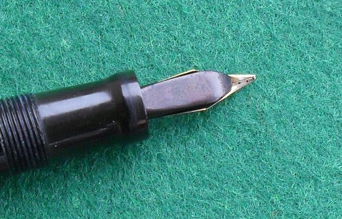 The Unique Pen - nib - bottom.jpg