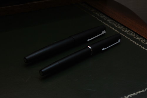 Lamy 2000 sopra e Lamy 80 sotto