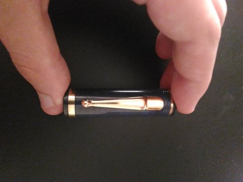 Dettaglio tappo.jpg (2.12 MiB) Visto 1136 volte Dettaglio del tappo, per dare qualche idea in più