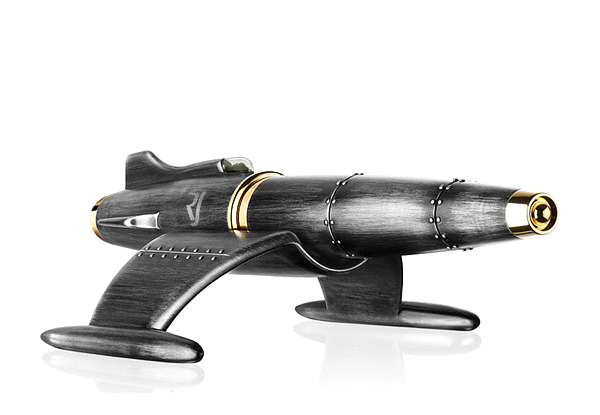 Romain Jerome - luxury fountain pen - 5.jpg