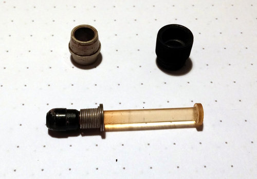 vacu pompa semi-montata.jpg (513.86 KiB) Visto 1848 volte insieme levetta-molla-corpo reggipallina