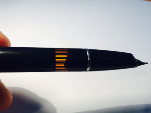 Finestrella.jpg (2.06 MiB) Visto 4826 volte Dettaglio della finestrella serbatoio