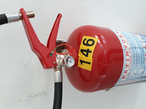 20180523_143223.jpg (3.32 MiB) Visto 1336 volte Estintore o altro?