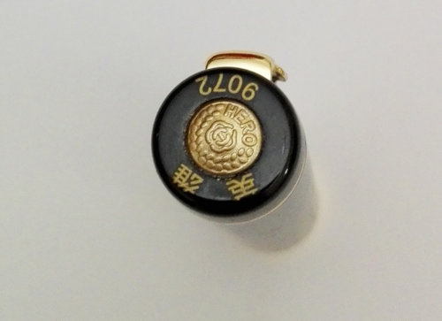 IMG_20180530_212859.jpg (534.84 KiB) Visto 3201 volte Dettaglio del cappuccio, orgogliosamente cinese.<br />Però potevano centrarlo meglio...:)