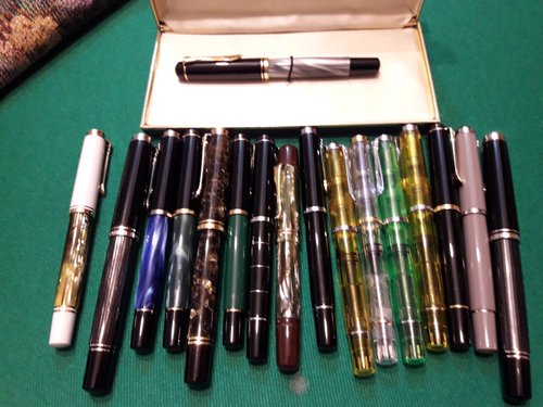 PELIKAN.jpg