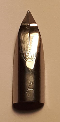 Pelikano 1968_01.jpg (470.14 KiB) Visto 2912 volte Pelikano Antimacchia 1968