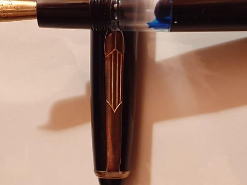 20191024_192653.jpg (1.67 MiB) Visto 3750 volte Particolare dell'anonima clip in metallo dorato