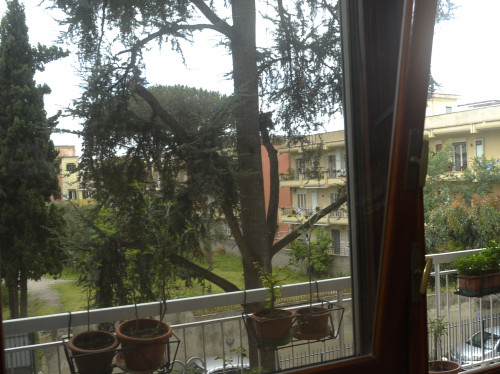 01.JPG (2.73 MiB) Visto 2725 volte Lato salone