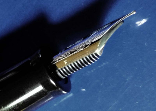 Mezzanotte Nib F.jpg