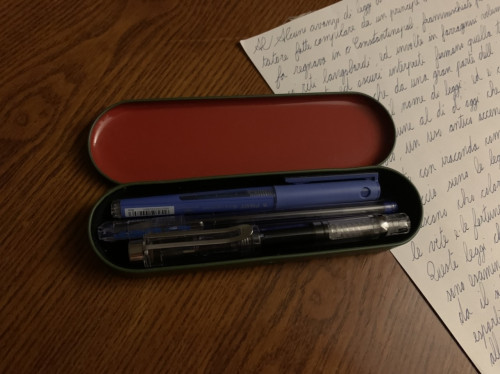 0E78338A-AE8E-4832-B96A-BFB38C1ED194.jpeg (238.67 KiB) Visto 1306 volte Kit da vacanza