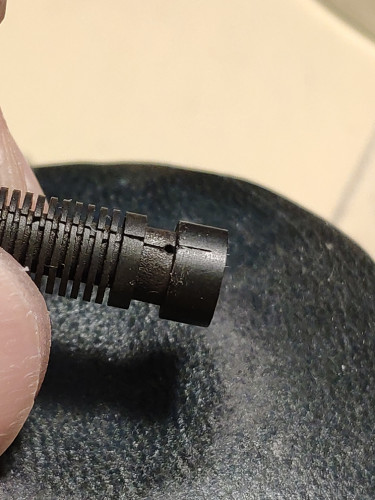 particolarealim.jpg (384.19 KiB) Visto 2580 volte particolare dell'alimentatore