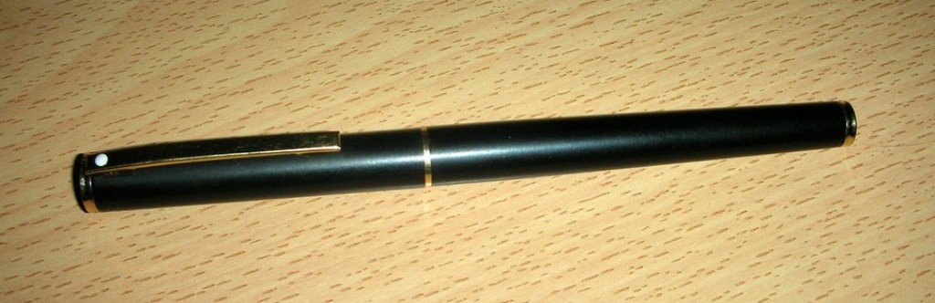 Sheaffer_fountain_pen_1.jpg