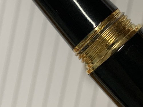 1AA84EF9-B95F-42FB-A20A-71E57AEC277B.jpeg (196.09 KiB) Visto 1233 volte Anche le dorature non reggono l’usura